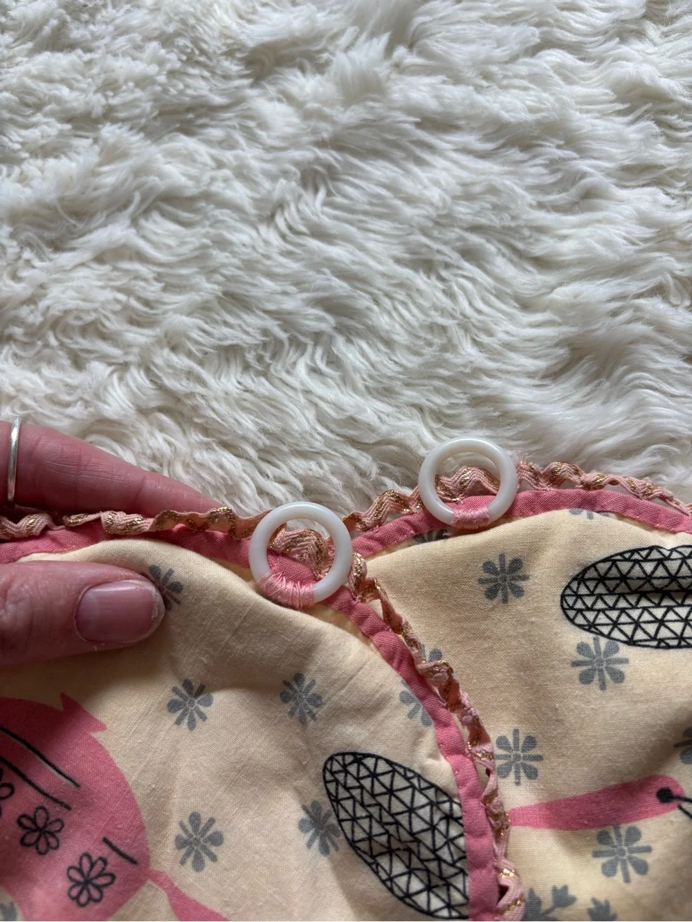 Vintage Pink & Cream Kitchen Potholders (Pair)